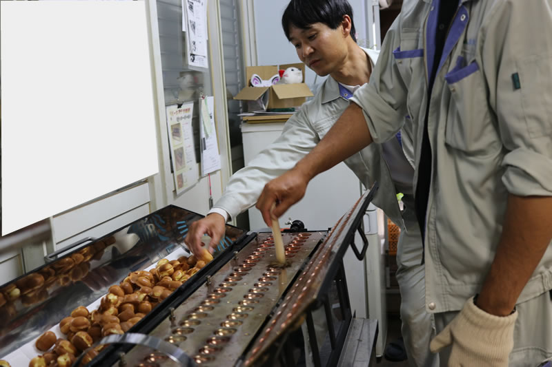 ベビーカステラ焼き方指導