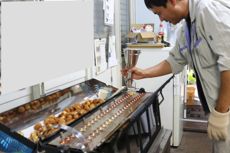 ベビーカステラ焼き方指導